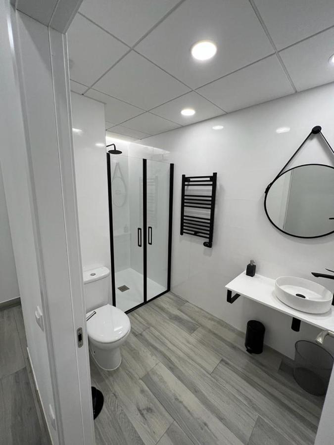 Habitacion Praga Style Madrid Buitenkant foto