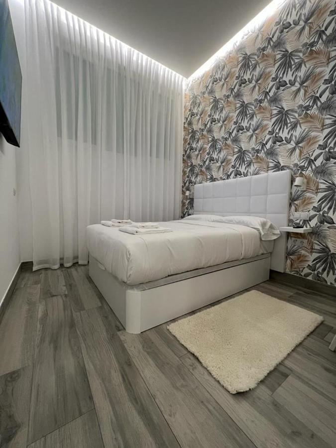 Habitacion Praga Style Madrid Buitenkant foto
